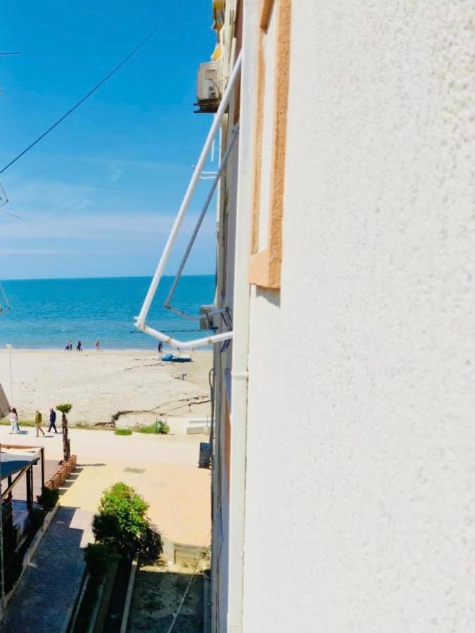 Seaside Apartment 15 Durres Bagian luar foto
